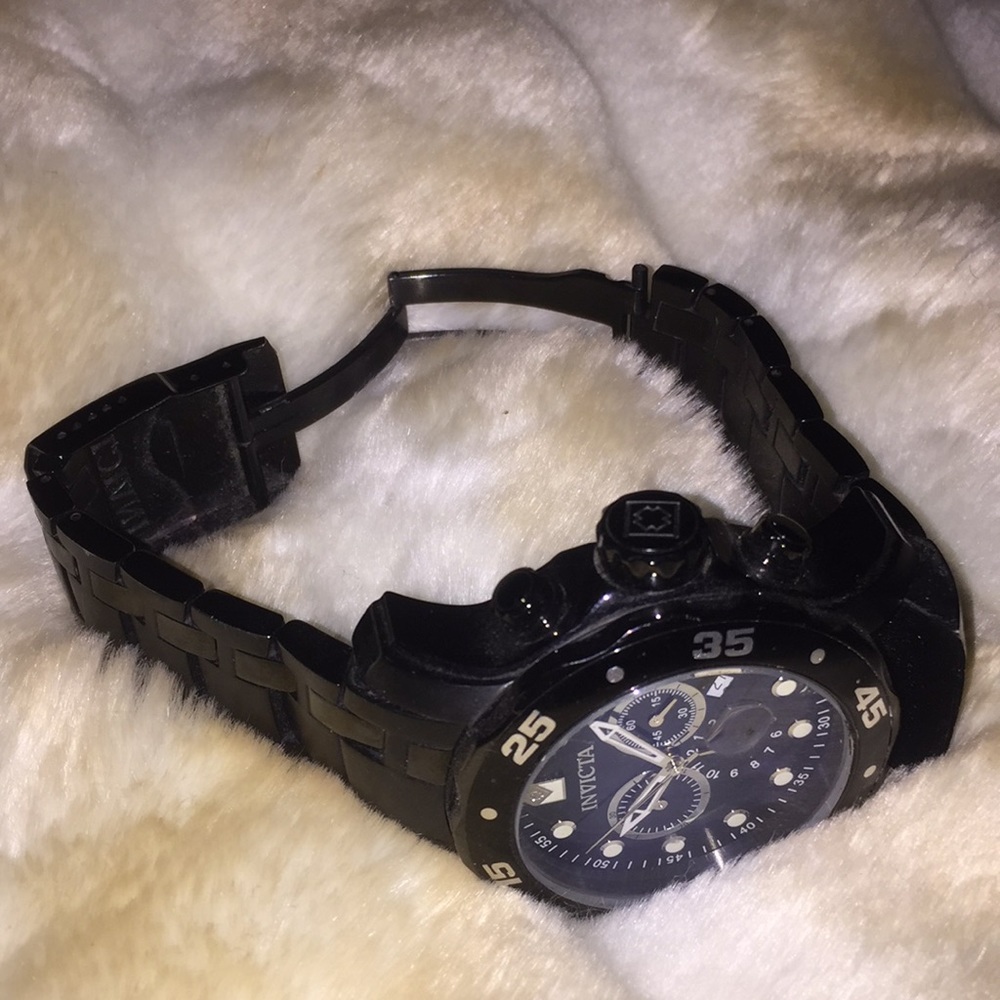 Invicta pro diver